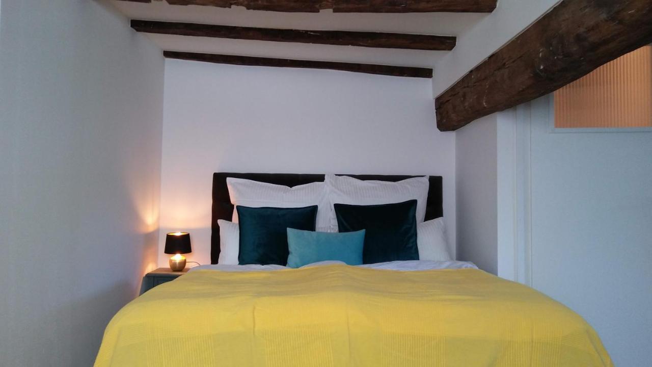 Manoir -1654- Historisch Schlafen In Monschaus Altstadt Zewnętrze zdjęcie