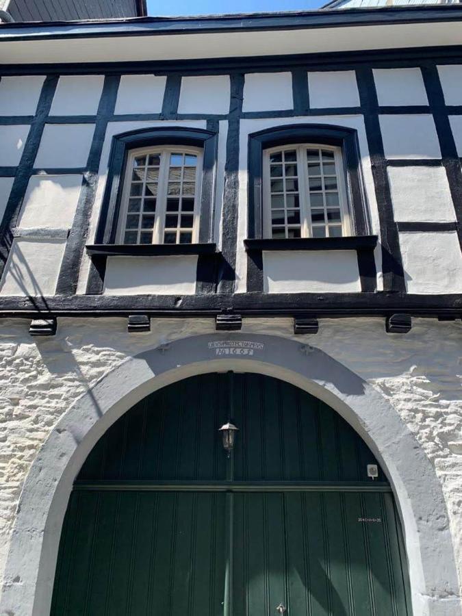 Manoir -1654- Historisch Schlafen In Monschaus Altstadt Zewnętrze zdjęcie
